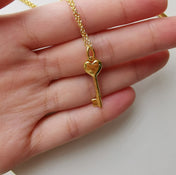 KEY PEDANT CARNELIAN HEART GOLD NECKLACE