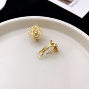 BOUTON CAMELIA DIAMOND STUD EARRINGS