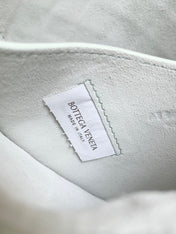 BV SMALL DROP 32CM LIGHT BLUE LAMBSKIN