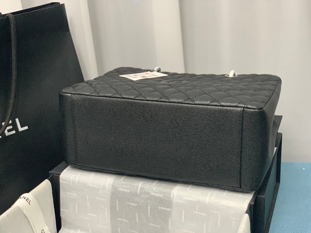 CHANEL 25S MEDALLION TOTE 33 CM IN BLACK CAVIAR WITH SILVER HARDWARE