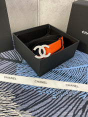CHANEL 25S BELT 30 MM IN ORANGE CALFSKIN WITH GOLD HARDWARE 615097