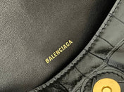 DOWNTOWN SHOULDER BAG 29 IN BLACK CROCODILE EMBOSSED CALFSKIN GOLD HARDWARE