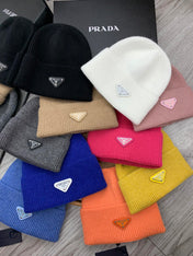 BEANIIE HAT IN CAMEL BROWN WOOL 335038