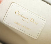 MEDIUM TOTE BOOK 26 BAG IN WHITE CALFSKIN