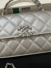 CC KELLY 18 BAG IN SILVER CALFSKIN WITH STRAP