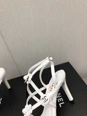 FLORAL HIGH HEEL SANDAL IN WHITE LAMBSKIN