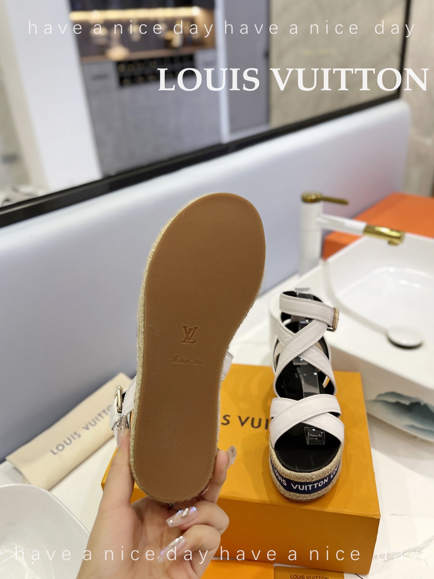 LV 26S WEDGE SANDALS 70 MM IN WHITE AND BLACK LAMBSKIN