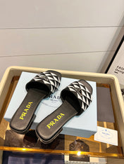 PRA EMBROIDERED SLIDES FLAT BLACK AND WHITE FABRIC