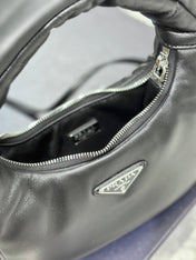 HOBO BAG 21 IN BLACK SOFT LAMBSKIN
