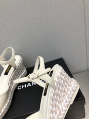 MARY JANE WEDGE WHITE LAMBSKIN