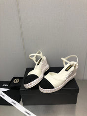 MARY JANE WEDGE WHITE LAMBSKIN