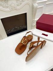 THONG SANDALS IN BRONZE BROWN CALFSKIN WITH GOLD LOGO