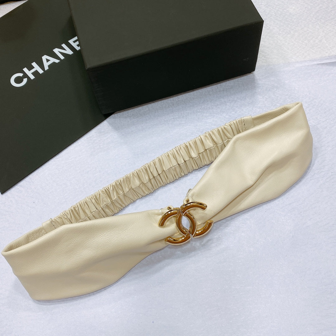 CHANEL 26S BELT 30 MM IN CREAM WHITE LAMBSKIN 662946