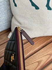 CC CLASSIC SMALL 15 ZIPPED POUCH IN BLACK CALFSKIN