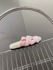 HM 26S SANDAL IN BEIGE WOOL AND LIGHT PINK CROCODILE PRINTED LEATHER