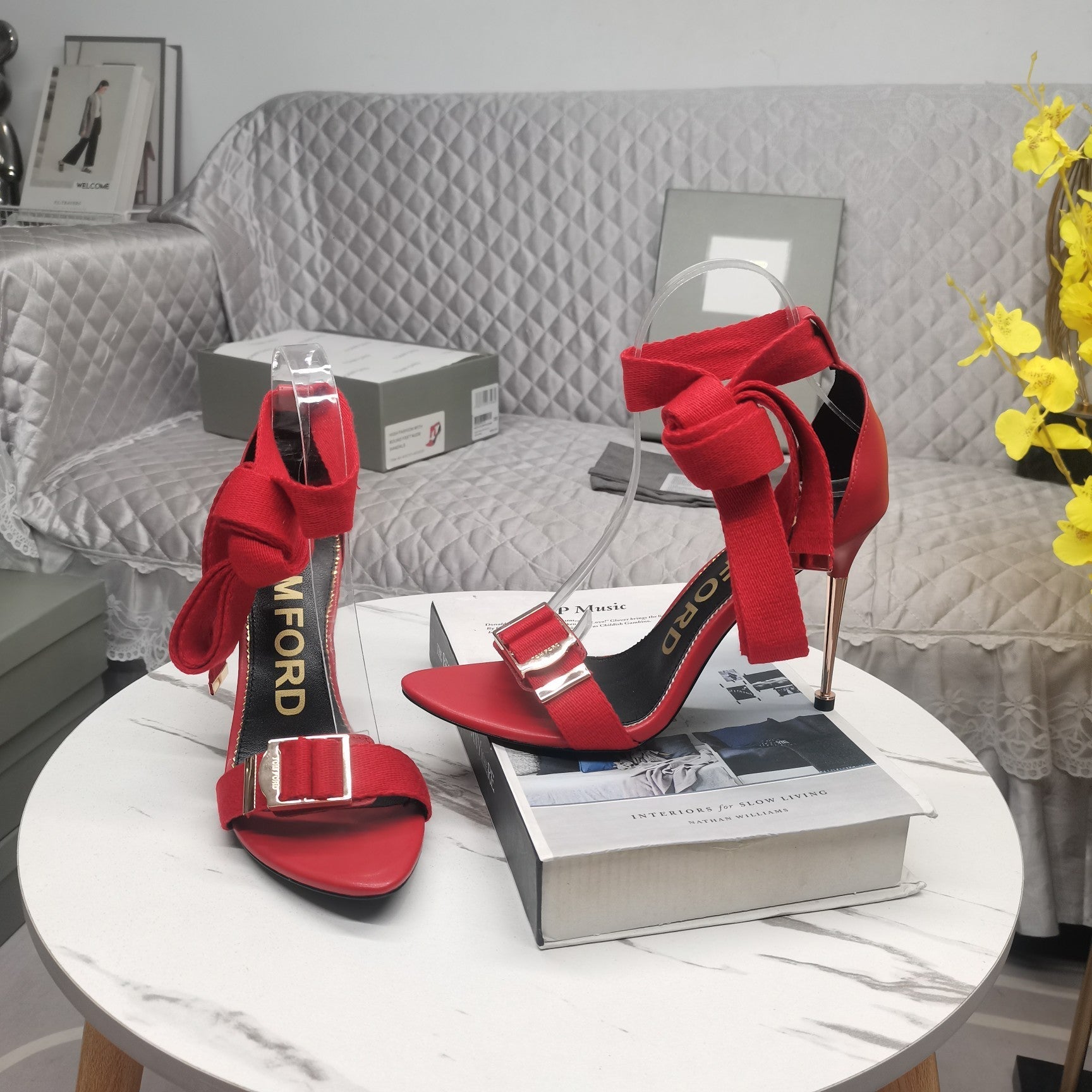 HIGH HEEL 10 CM IN CHERRY RED FABRIC AND LAMBSKIN