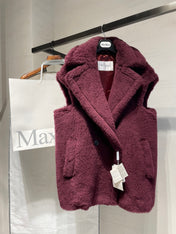 MAX MARA 25S SLEEVELESS TEDDY VEST 065