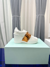 FLATFORM ROCKSTUD UNTITLED SNEAKER IN WHITE MIX COPPER BROWN CALFSKIN