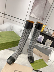 GG KNEE BOOTS IN LIGHT GRAY MONOGRAM CANVAS AND BLACK GLOSSY SHEEPSKIN