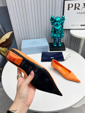 PRADA 26S POINTED TOE PUMPS 40MM IN ORANGE SATIN