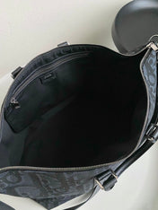 WEEKENDER 40 IN BLACK MAXI OBLIQUE JACQUARD