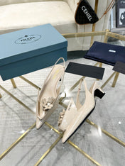 MEDIUM HEEL SLINGBACK ATTACHED CREATIVE FLOWERS IN BEIGE PATENT CALFSKIN