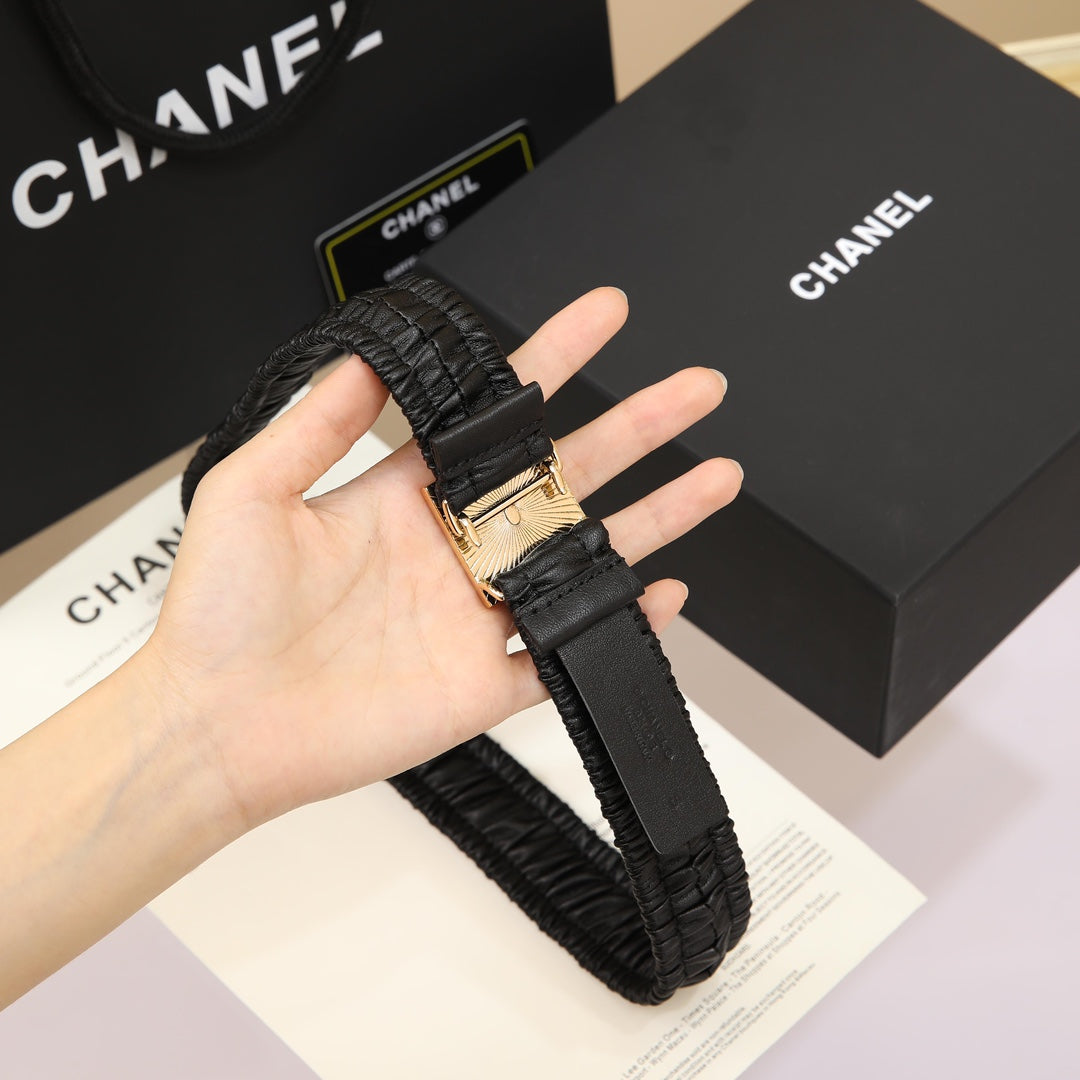 CHANEL 26S BELT 30 MM IN BLACK CALFSKIN 658423