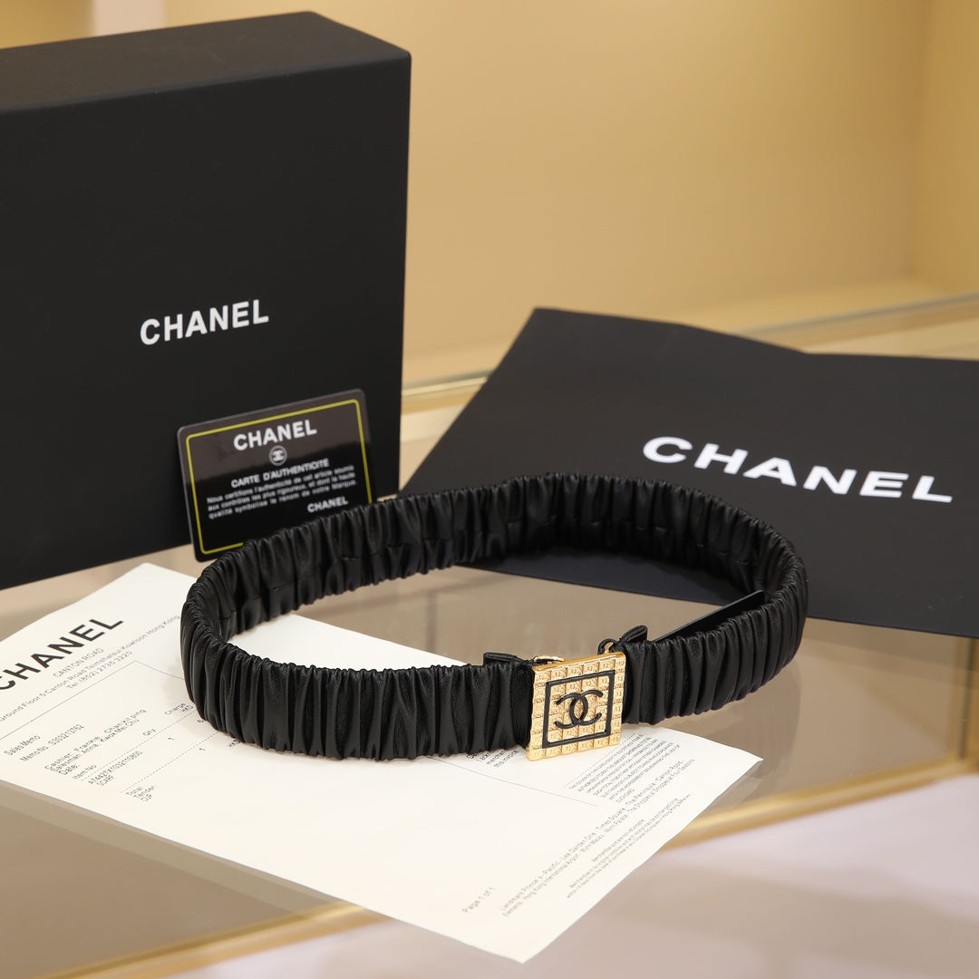 CHANEL 26S BELT 30 MM IN BLACK CALFSKIN 658425