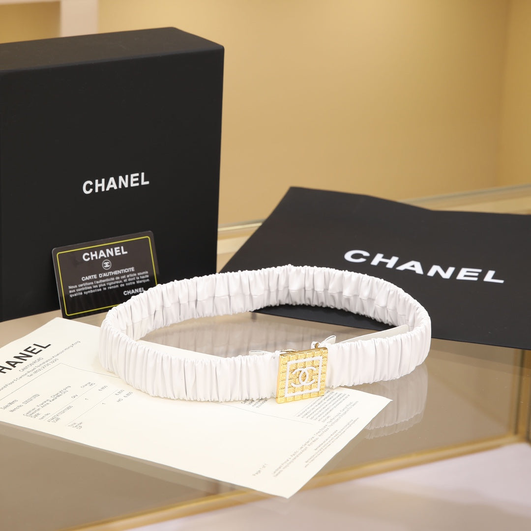 CHANEL 26S BELT 30 MM IN WHITE CALFSKIN 658430