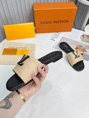 LV 26S FLAT SLIDES IN BLACK CALFSKIN AND BEIGE RAFFIA