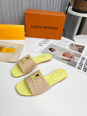 LV 26S FLAT SLIDES IN LIGHT YELLOW CALFSKIN AND BEIGE RAFFIA