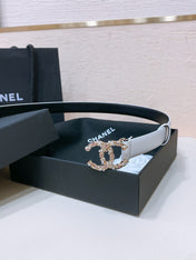 CC BELT 20MM IN WHITE CALFSKIN GOLD HARDWARE ATTACH PEARLS