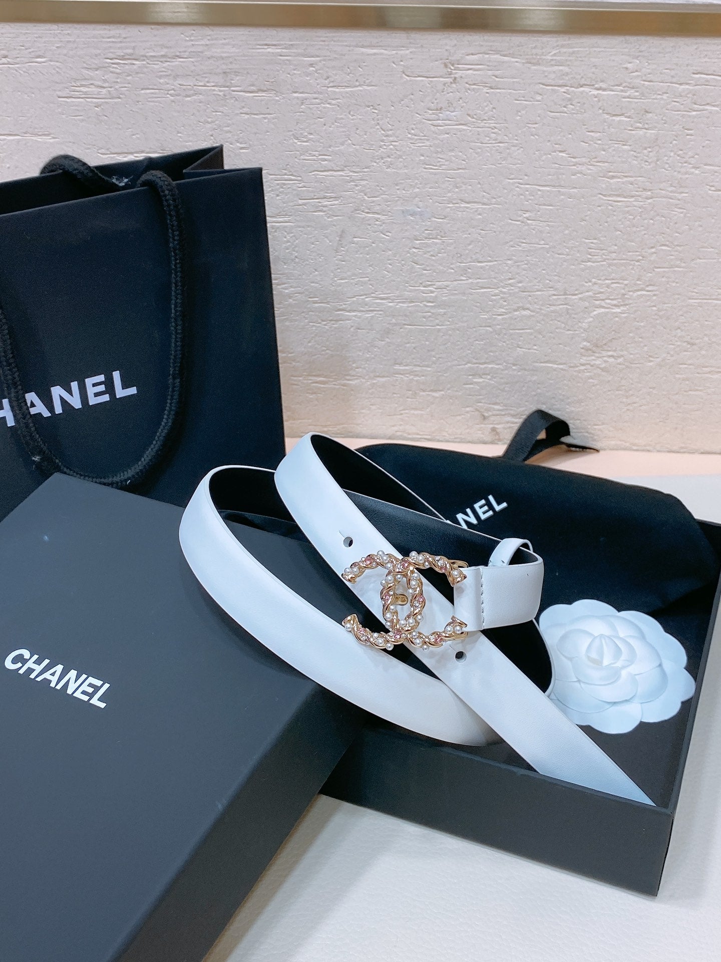 CHANEL 26S BELT 20 MM IN WHITE CALFSKIN 655208