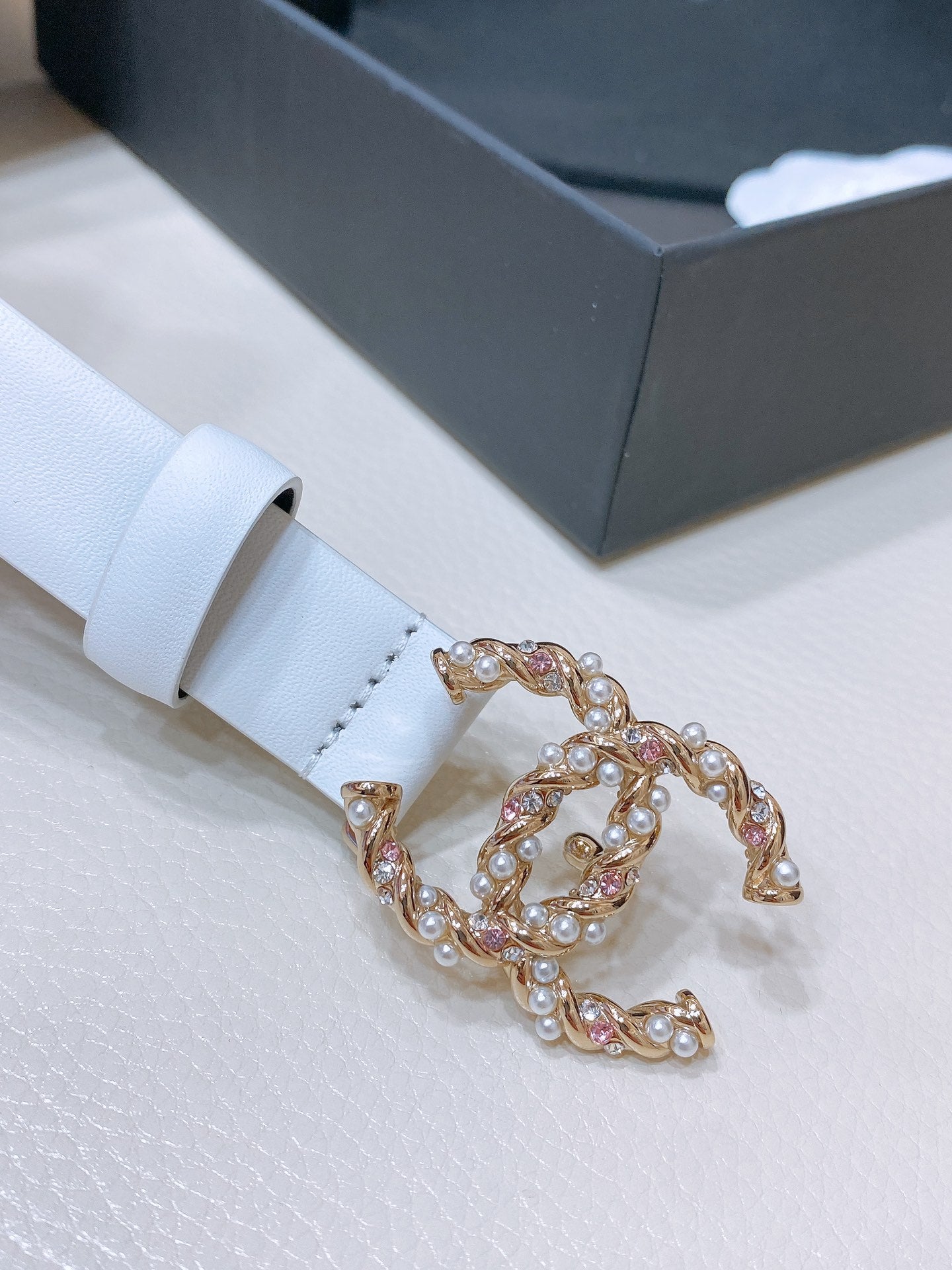 CHANEL 26S BELT 20 MM IN WHITE CALFSKIN 655208