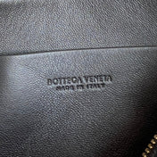 CONCERT POUCH 18 IN BLACK LAMBSKIN