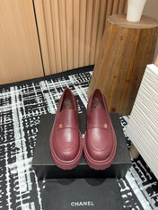 CC MOCCASINS IN BURGUNDY RED CALFSKIN