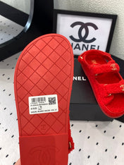 CC DAD SANDAL CRIMSON RED LAMB FUR