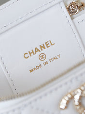 CHANEL 25S MINI VANITY BAG 11 CM IN WHITE LAMBSKIN WITH CRYSTAL-EMBELLISHED CC LOGO