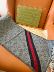 GUCCI 25S SCARF 190 IN WOOL 636373