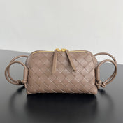 CONCERT POUCH 18 IN MEDIUM BROWN LAMBSKIN