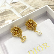 CD 26S VINTAGE FLORAL PEARL DROP EARRINGS IN GOLD METAL 631772