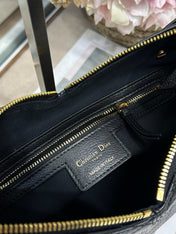 DIOR 26S VOYAGE BAG 22 IN BLACK CALFSKIN