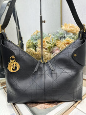 DIOR 26S VOYAGE BAG 28 IN BLACK CALFSKIN