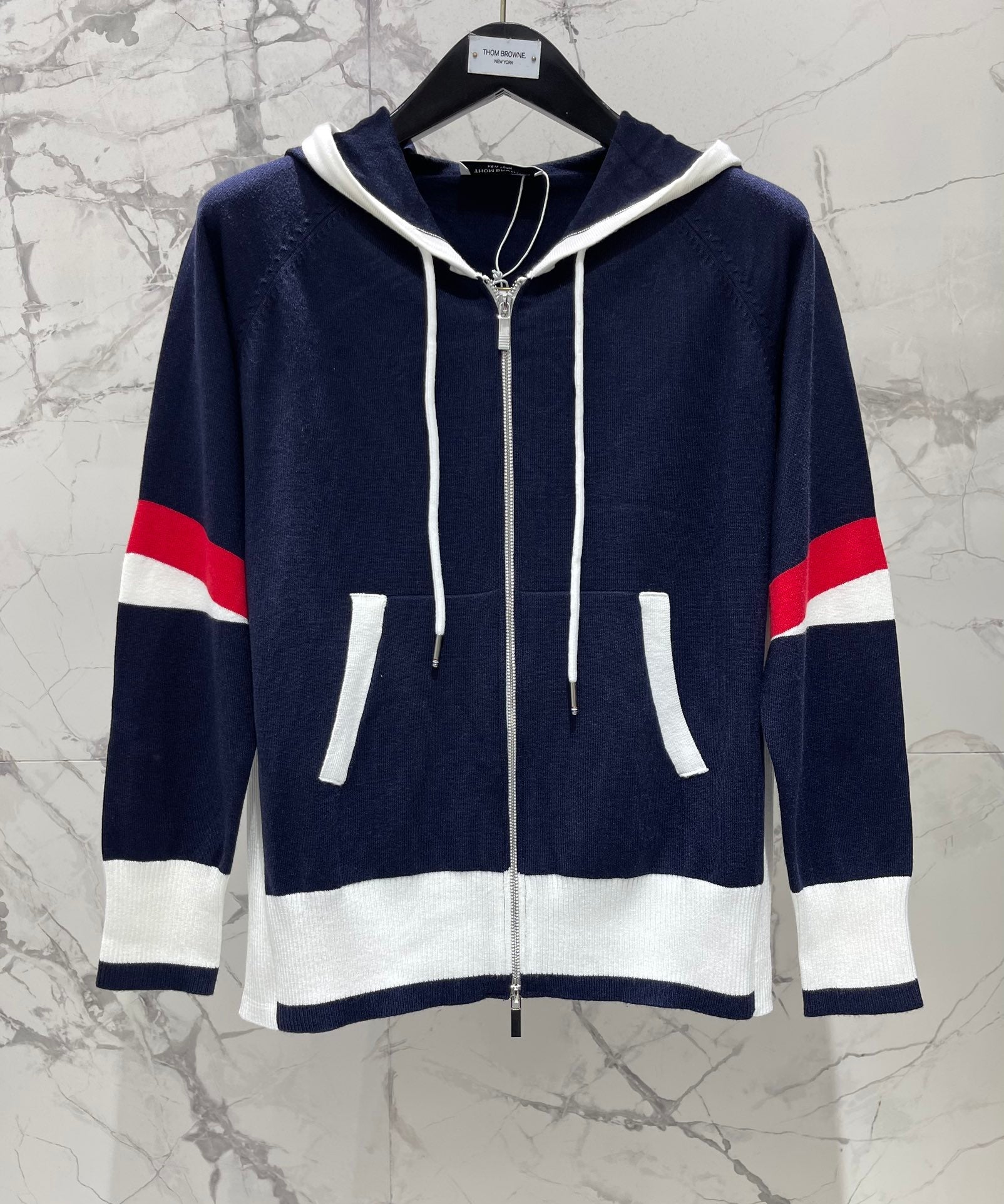 THOM 26S CARDIGAN STYLE 127