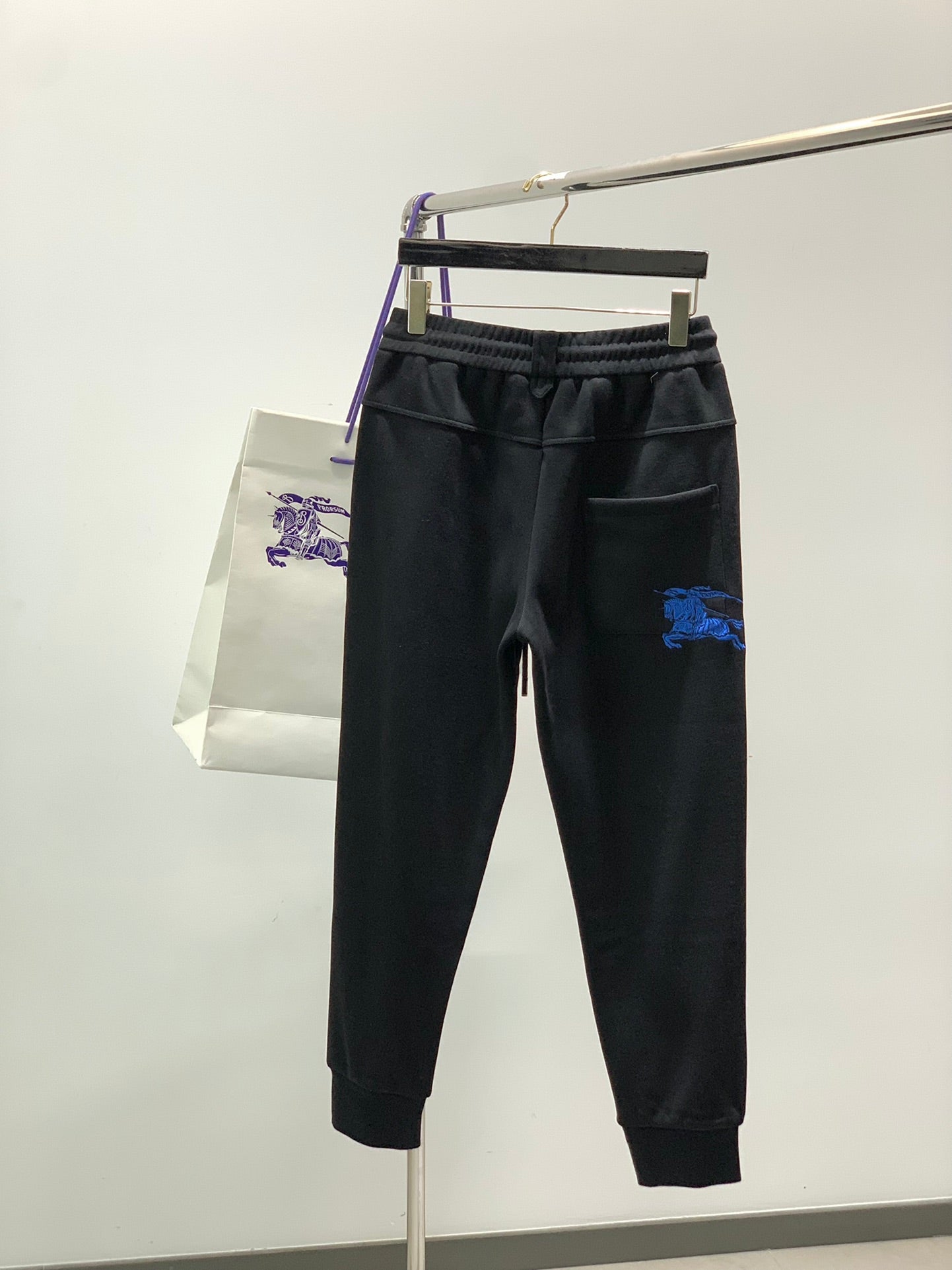 BURBERRY 25S VELVET PANTS 118