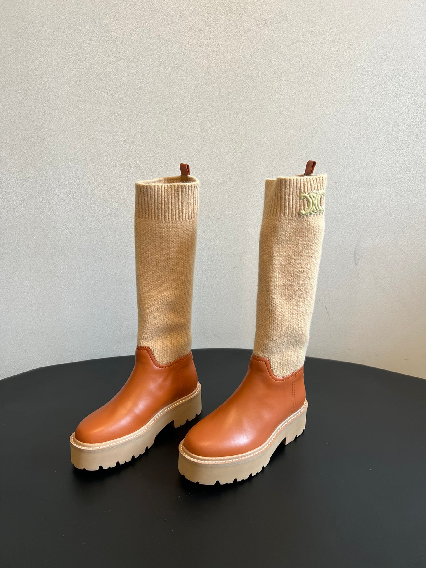 CELINE 26S HIGH-TOP BOOTS 60 MM IN ORANGE BROWN CALFSKIN AND BEIGE WOOL