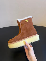 PRADA 25S PLATFORM ANKLE BOOTS 40 MM IN BROWN SUEDE SHEARLING-LINED