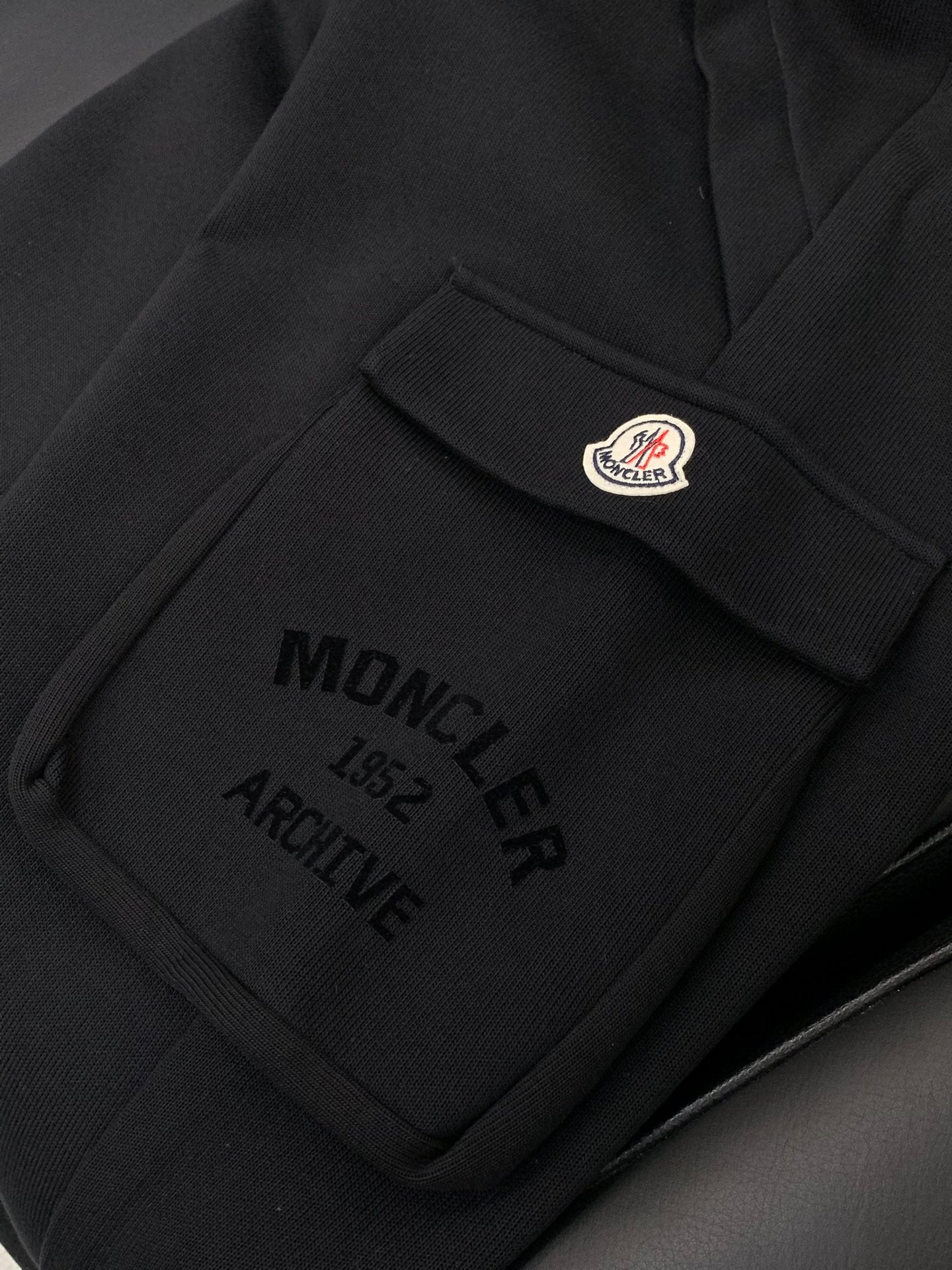 MONCLER 25S PANTS 455