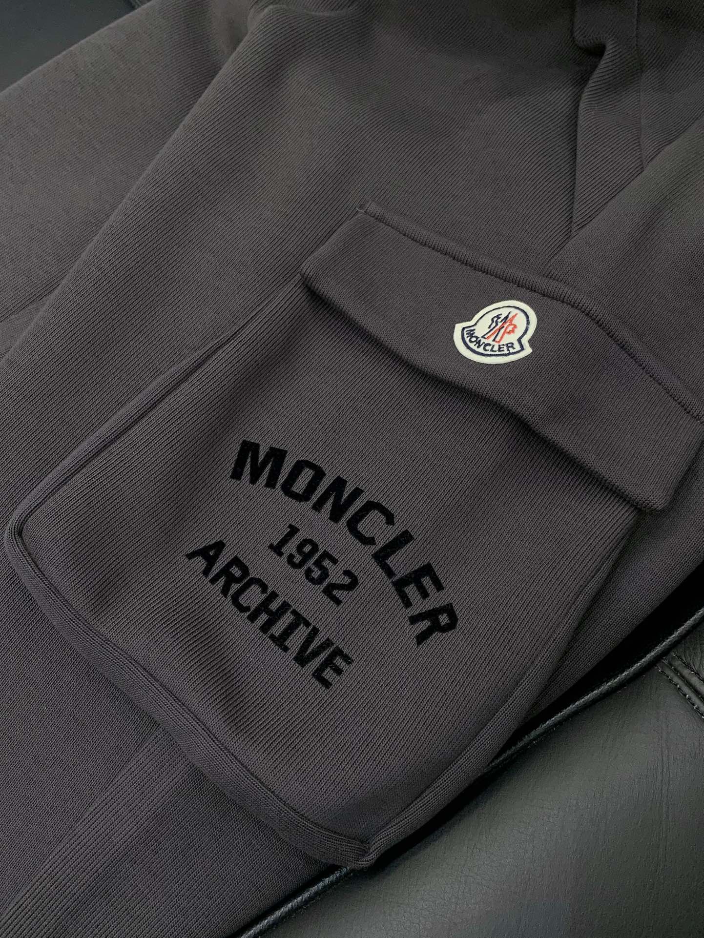 MONCLER 25S PANTS 456