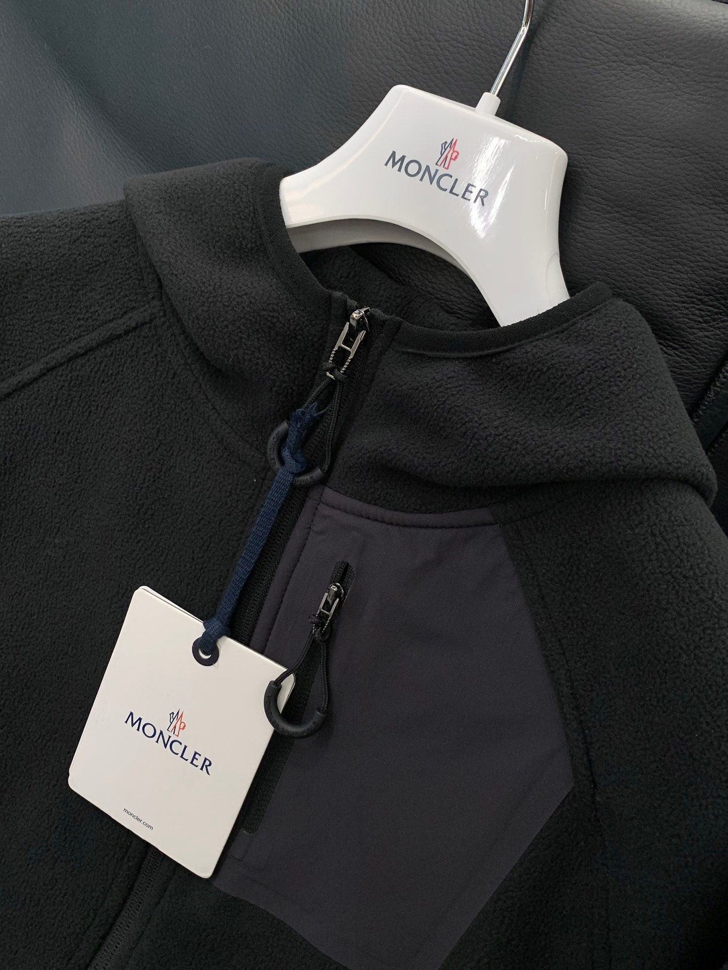 MONCLER 25S HOODED SWEATSHIRT 446